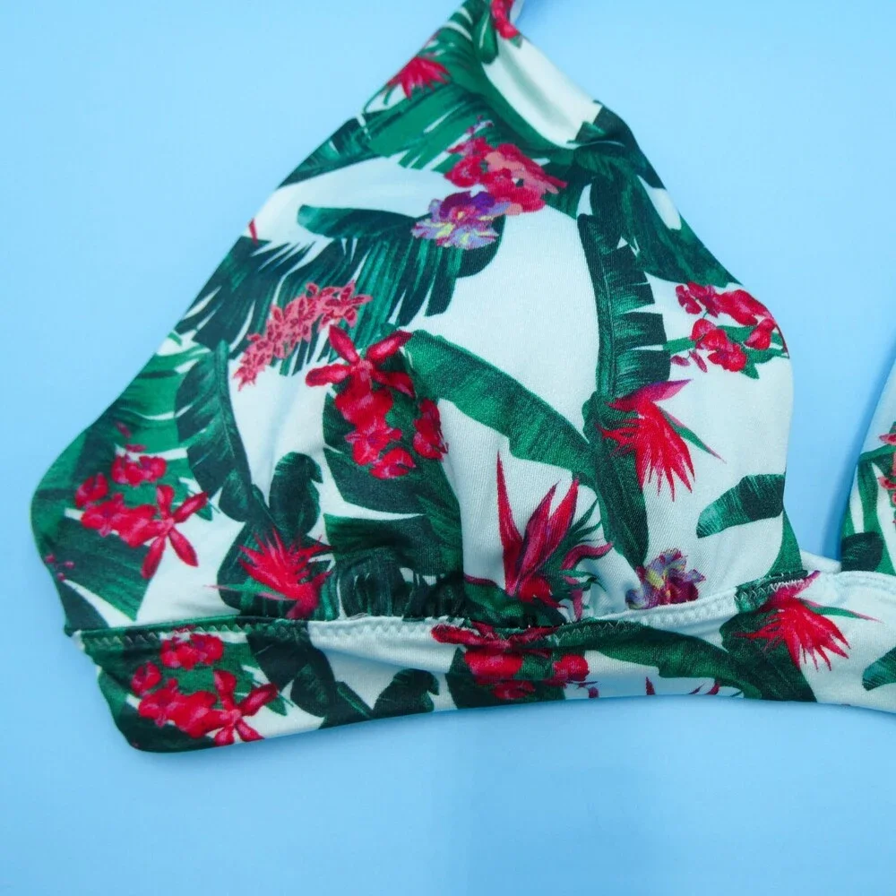 Victorias Secret Medium Green Floral Triangle Halter Padded Bikini‎ Top Swimwear